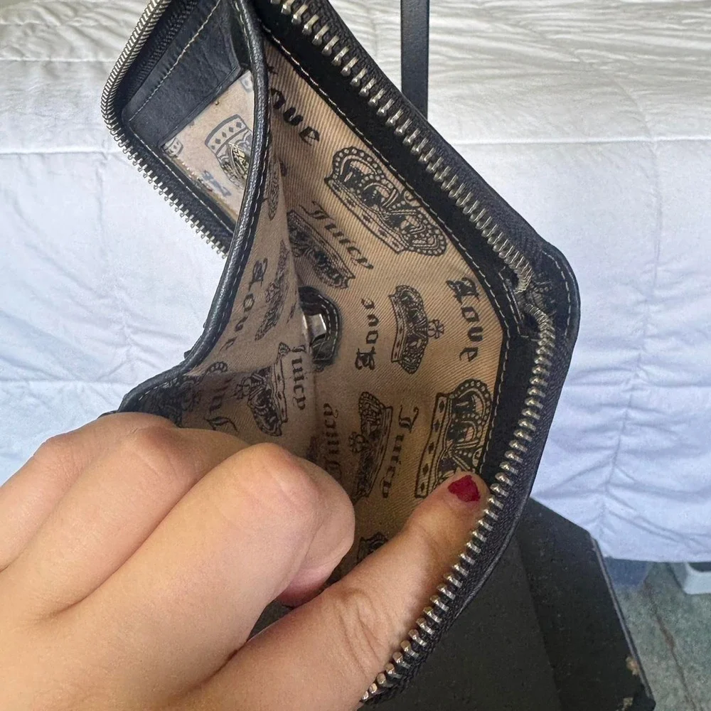 Y2K vintage Juicy Couture zip-around‎ wallet dark brown velour exterior